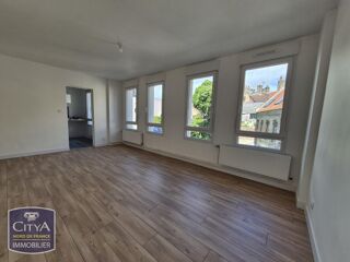 Appartement à louer 3 pièces 78 m²