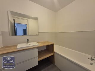  Appartement à louer 3 pièces 78 m²