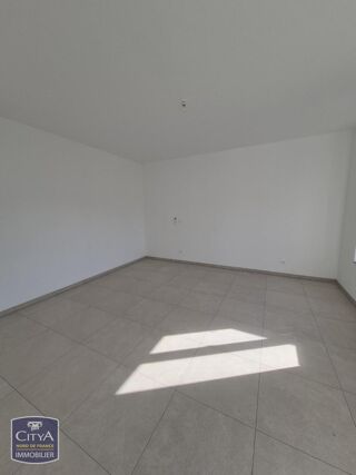  Maison à louer 4 pièces 111 m²