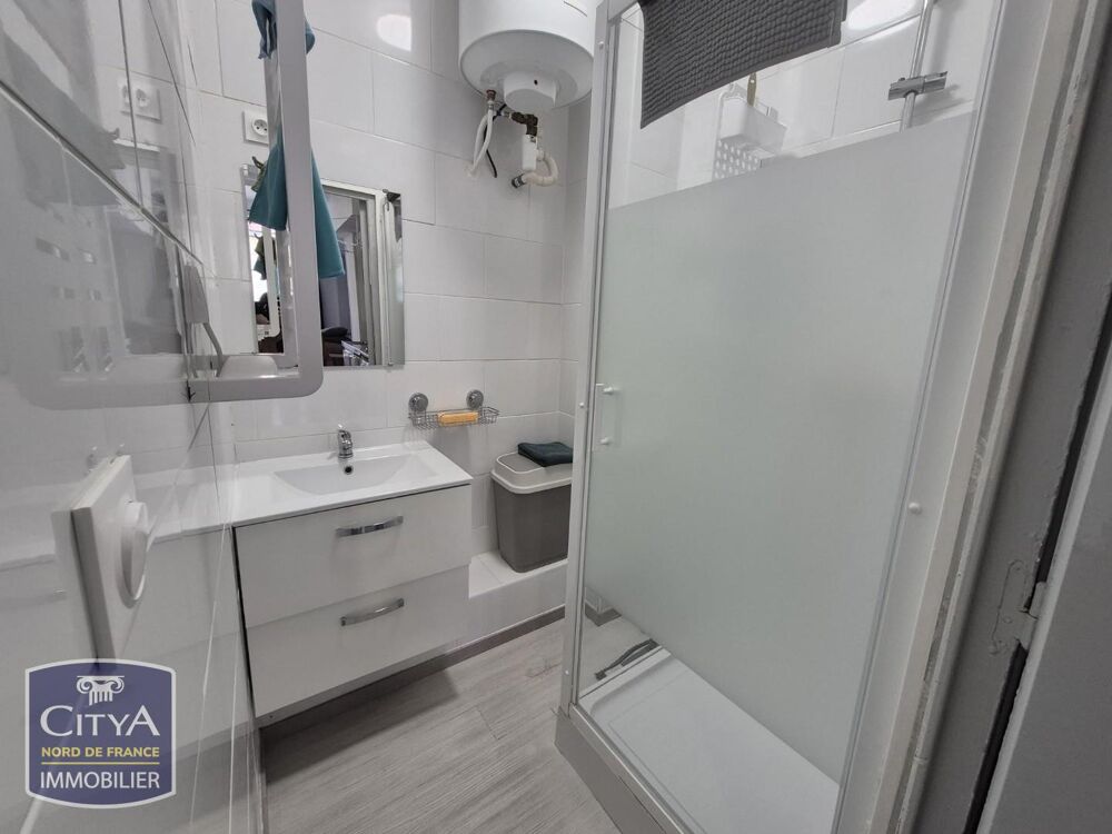 Location Appartement STUDIO MEUBLÉ REZ DE CHAUSSEE EAU COMPRISE Cambrai