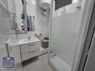  Appartement à louer 1 pièce 28 m²