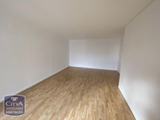 Appartement à louer 3 pièces 66 m²