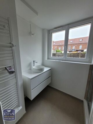  Appartement à louer 3 pièces 57 m²