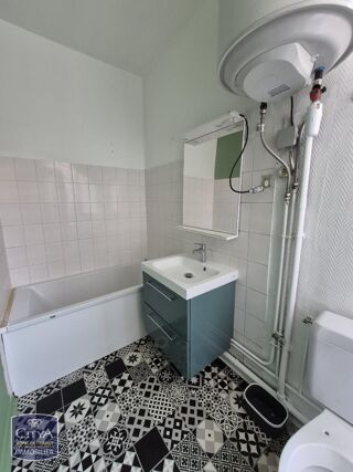  Appartement à louer 1 pièce 40 m²