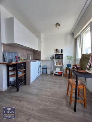  Appartement à louer 1 pièce 24 m²