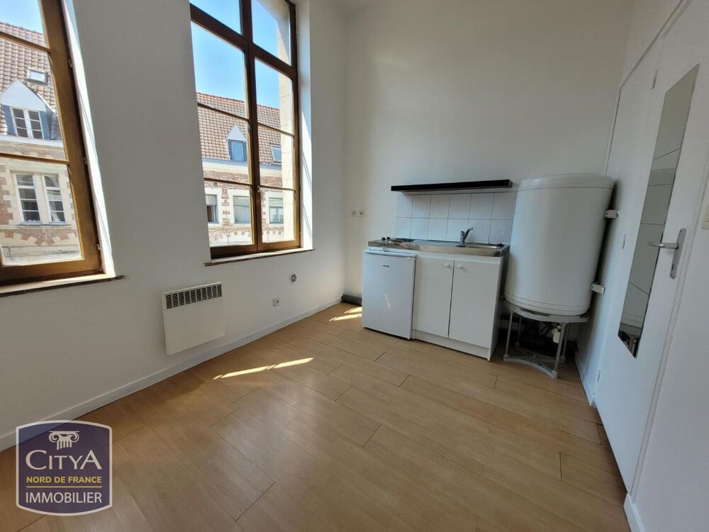 APPARTEMENT EN HYPER CENTRE