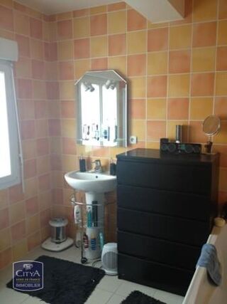  Maison à louer 4 pièces 123 m²