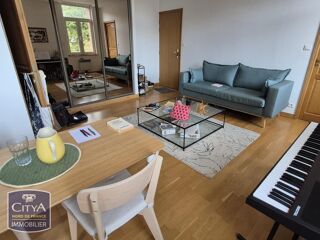  Appartement à louer 2 pièces 44 m²