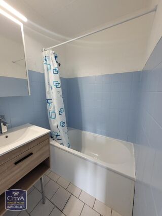  Appartement à louer 3 pièces 58 m²