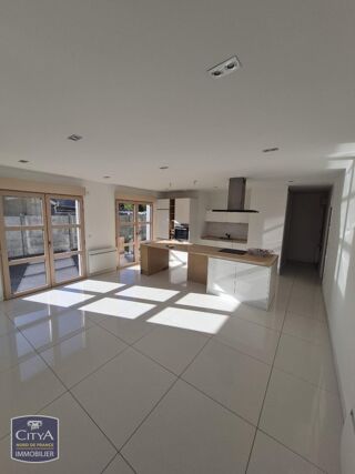  Maison à louer 4 pièces 82 m²