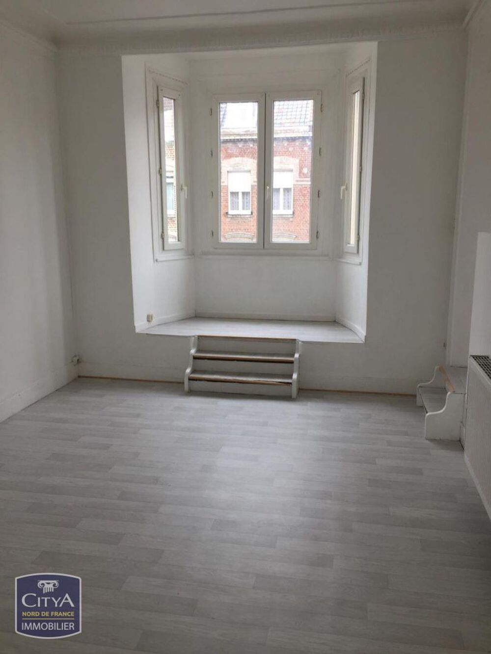 Location Appartement Appartement type 2 meublé Douai