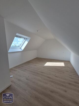 Maison à louer 4 pièces 111 m²