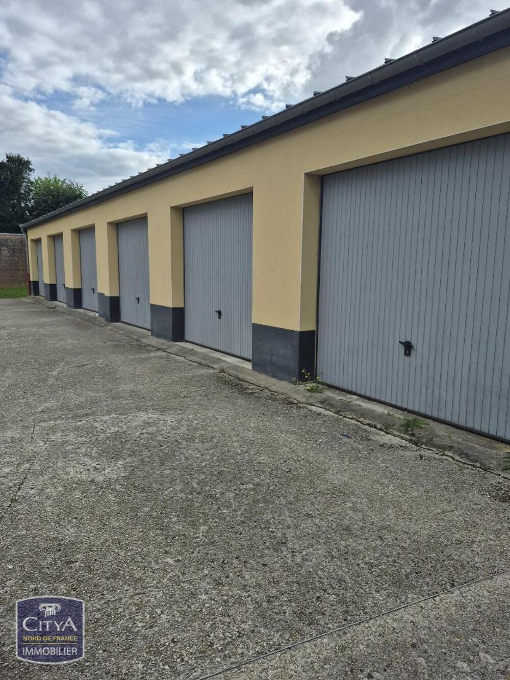 Location Parking/Garage Garage à louer Aire-sur-la-lys