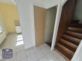  Appartement à louer 2 pièces 88 m²