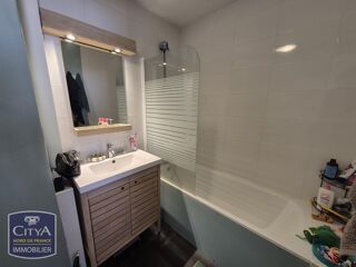  Appartement à louer 2 pièces 53 m²