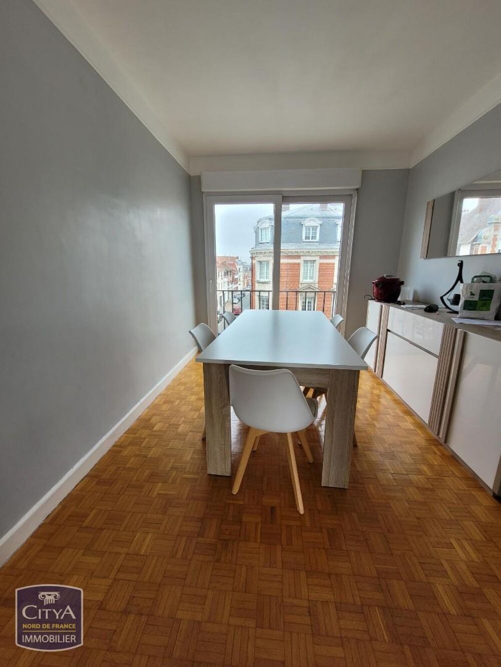 Location Appartement T3 HYPER CENTRE AVEC BALCONS ET PARKING Cambrai