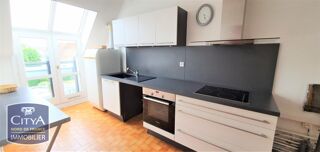  Appartement à louer 3 pièces 89 m²
