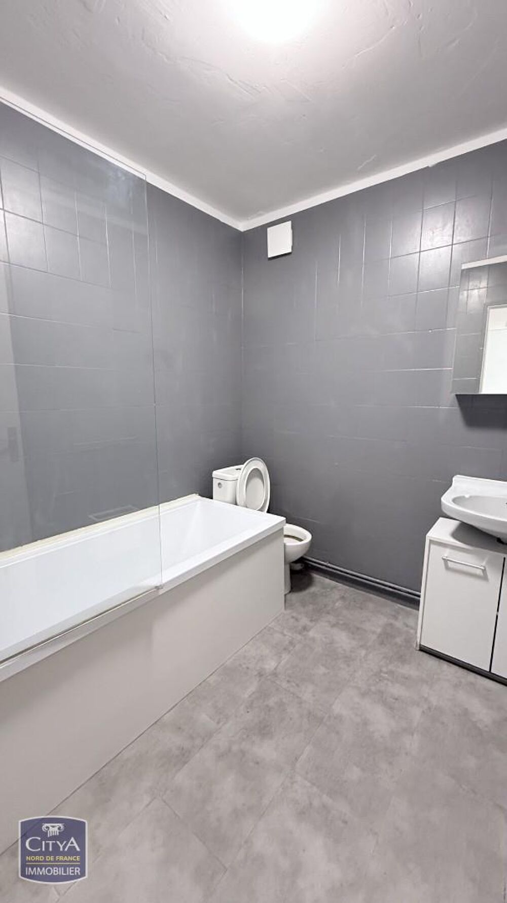 location Appartement - 2 pièce(s) - 43 m² Lens (62300)