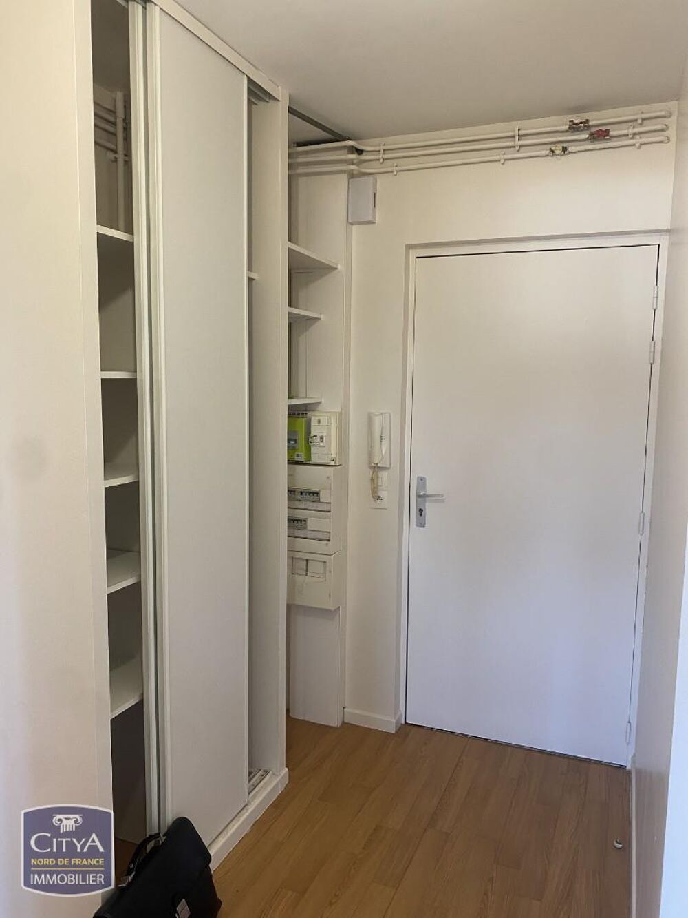 location Appartement - 2 pièce(s) - 48 m² Sin-le-Noble (59450)