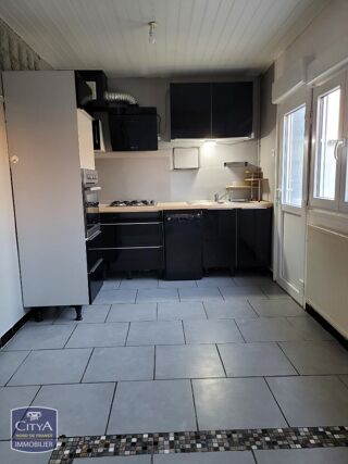  Maison à louer 4 pièces 77 m²