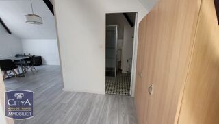  Appartement à louer 1 pièce 28 m²