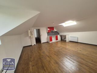  Appartement à louer 8 pièces 56 m²