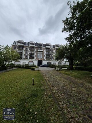  Appartement à louer 3 pièces 99 m²