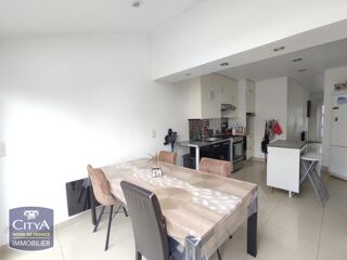  Maison à louer 3 pièces 79 m²