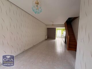  Maison à louer 3 pièces 83 m²