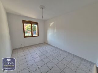  Maison à louer 3 pièces 83 m²