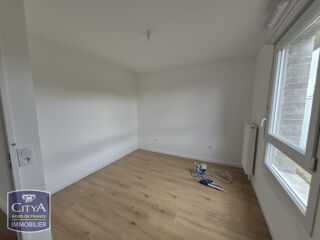  Appartement à louer 4 pièces 78 m²