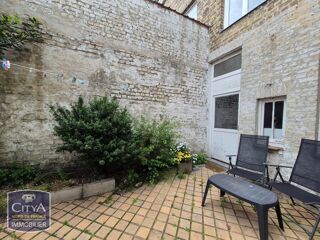  Maison à louer 6 pièces 158 m²