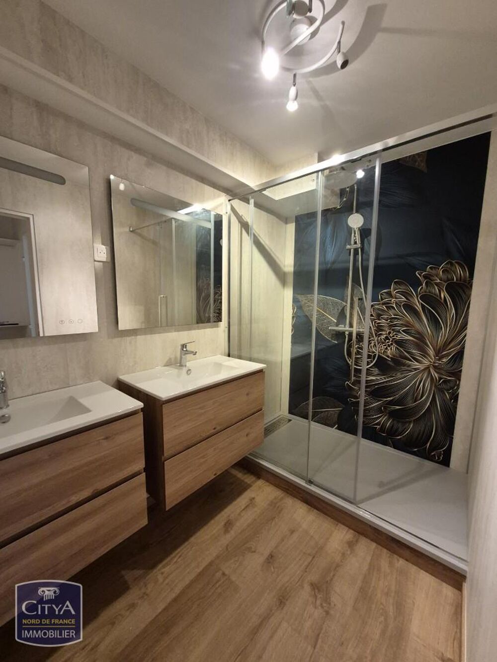Dans une très belle résidence sécurisée Très bel appartement de type 3 de 98 m²