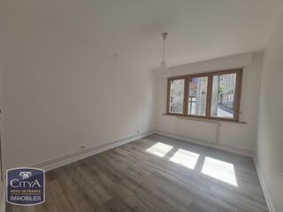  Appartement à louer 3 pièces 74 m²