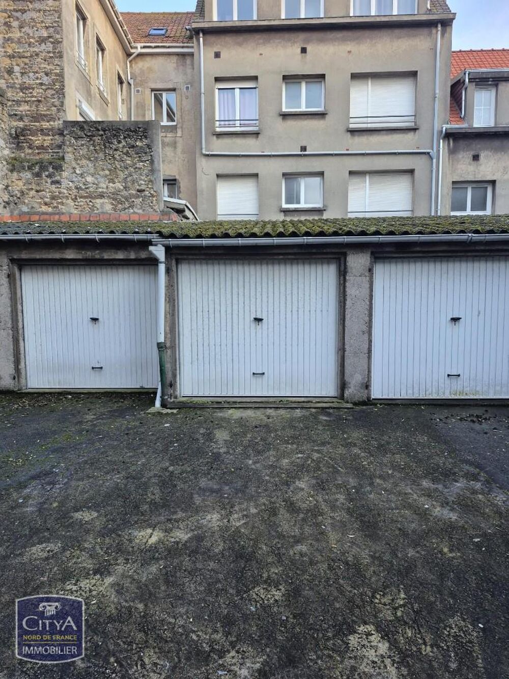 location Parking / Garage - 10 m� Boulogne-sur-Mer (62200)