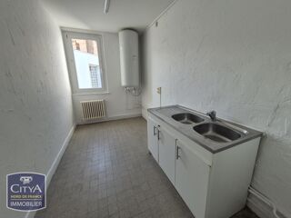  Appartement à louer 3 pièces 71 m²