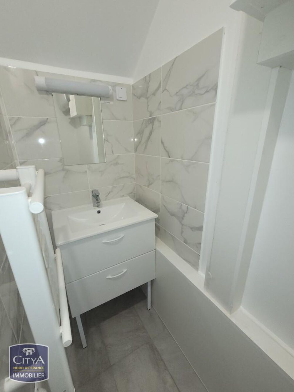 Location Appartement STUDIO MEUBLE Maubeuge