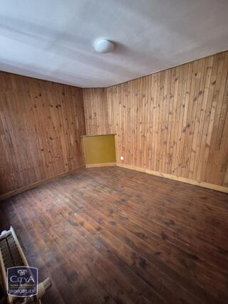  Appartement à louer 4 pièces 98 m²