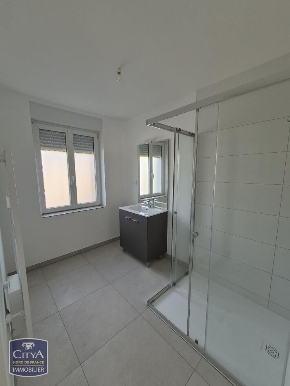 Location Maison Magnifique maison de 111 m2 entièrement rénovée Nœux-les-mines