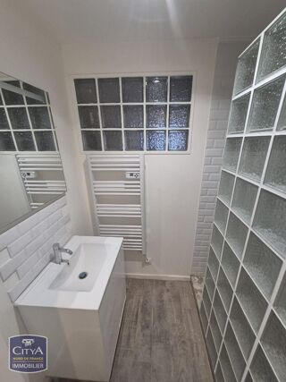  Appartement à louer 1 pièce 31 m²