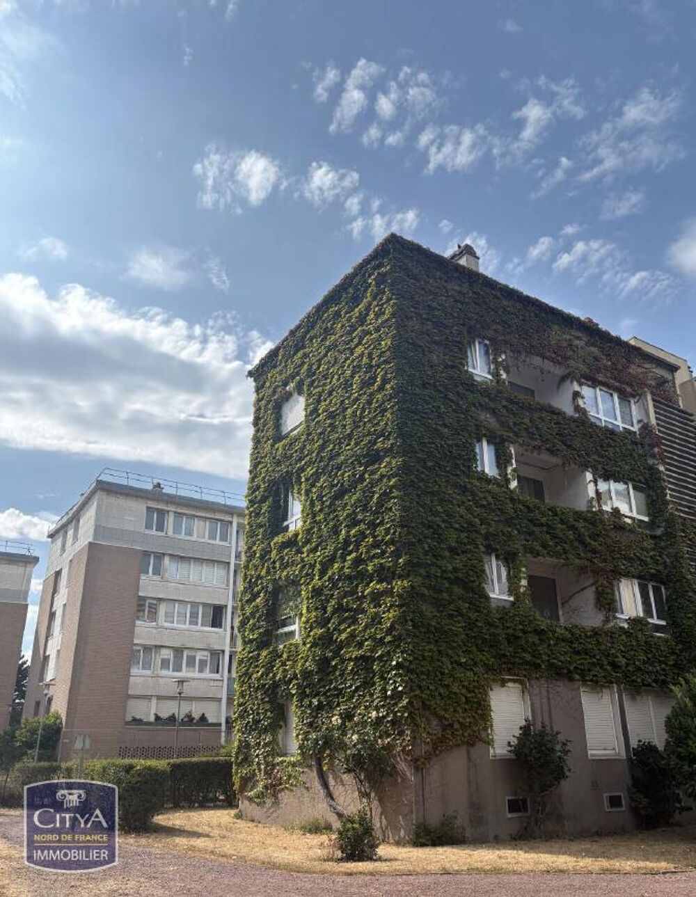 A LOUER - T2 MEUBLE