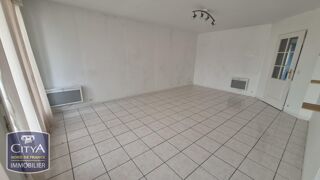  Appartement à louer 3 pièces 75 m²