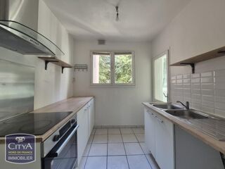  Appartement à louer 3 pièces 65 m²