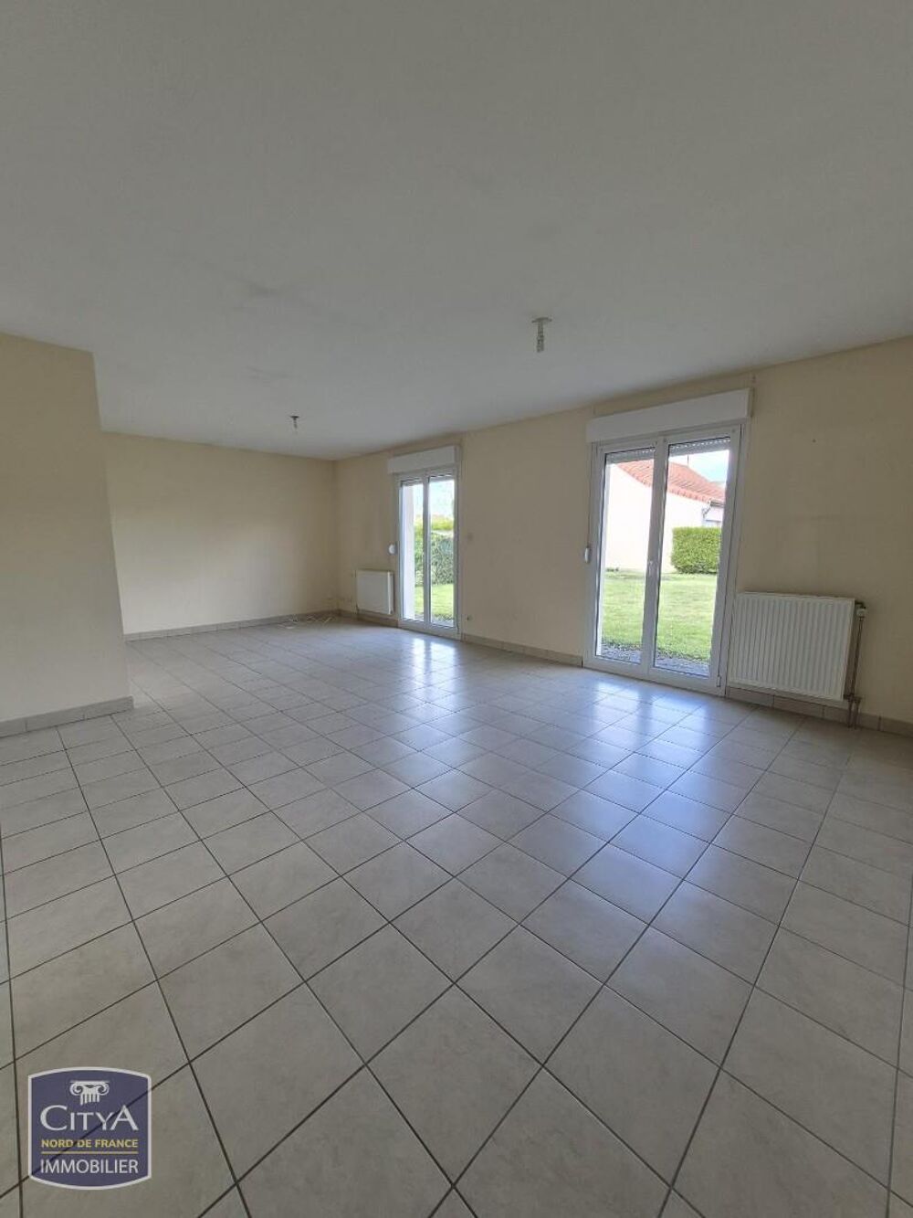 Location Maison Maison individuelle de plain pied   avec 3 chambres - jardin - garage Caudry