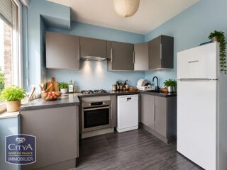  Maison à louer 4 pièces 81 m²