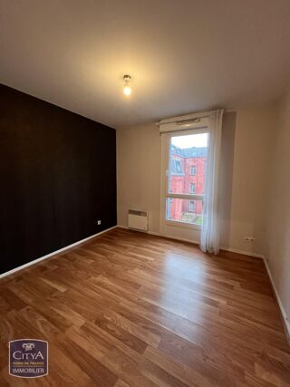  Appartement à louer 3 pièces 77 m²