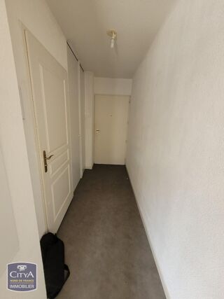  Appartement à louer 1 pièce 30 m²