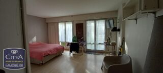  Appartement à louer 1 pièce 32 m²
