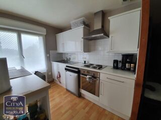  Appartement à louer 3 pièces 75 m²