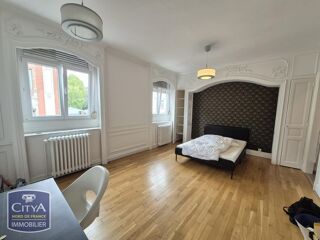  Appartement à louer 2 pièces 63 m²